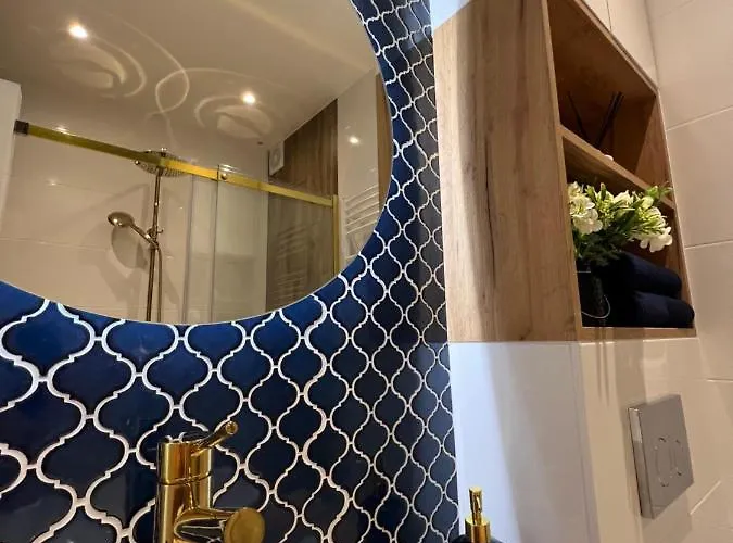 B&w Luxurious In The Heart Of Appartement *