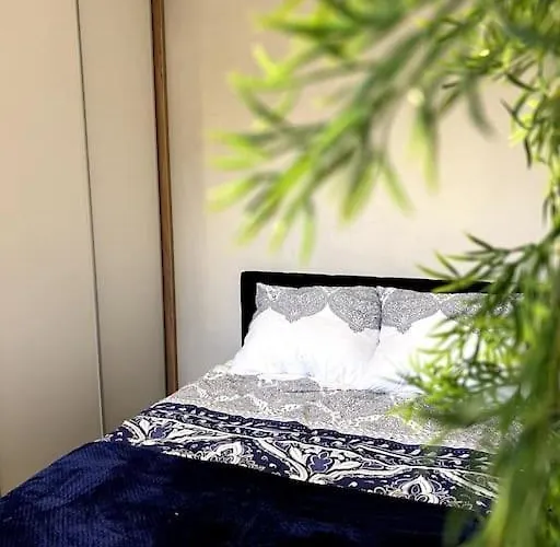 Appartement B&w Luxurious In The Heart Of